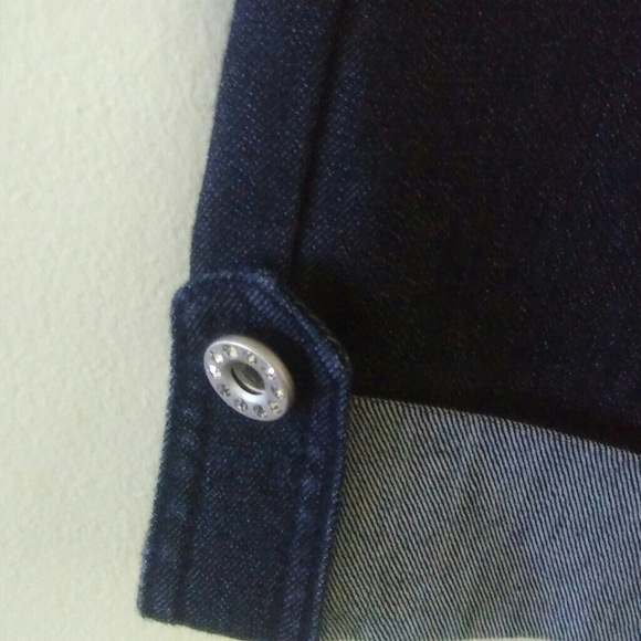 NYDJ Dark Rinse Crop Jeans Rhinestone Tab - Picture 8 of 8